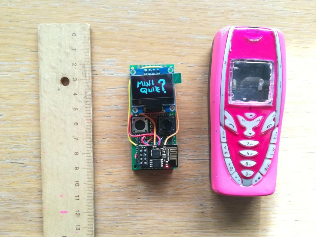 Oled mini quiz esp8266-01 case nokia cellulare giocattolo